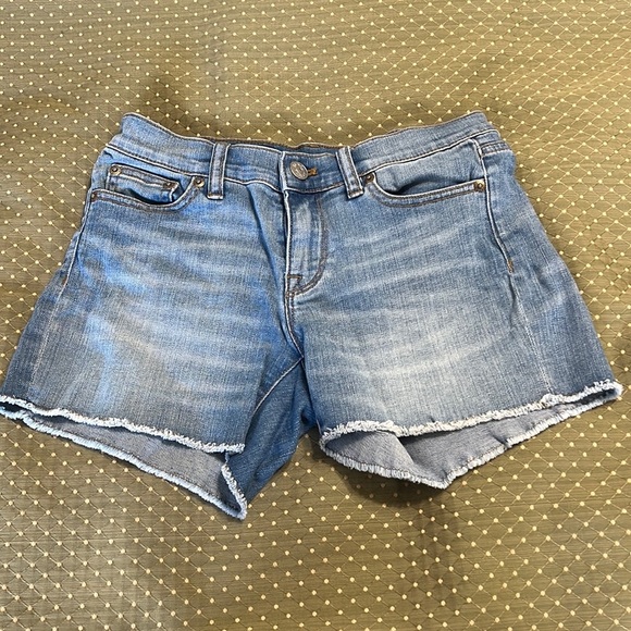 J. Crew Denim - J.Crew Indigo Denim shorts Size:24